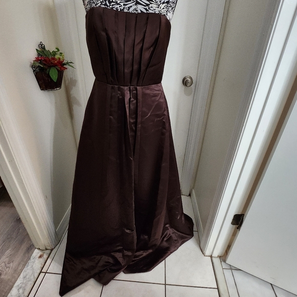 Calvin klein chocolate brown strapless pleated front ball gown xl gala … - Picture 3 of 12